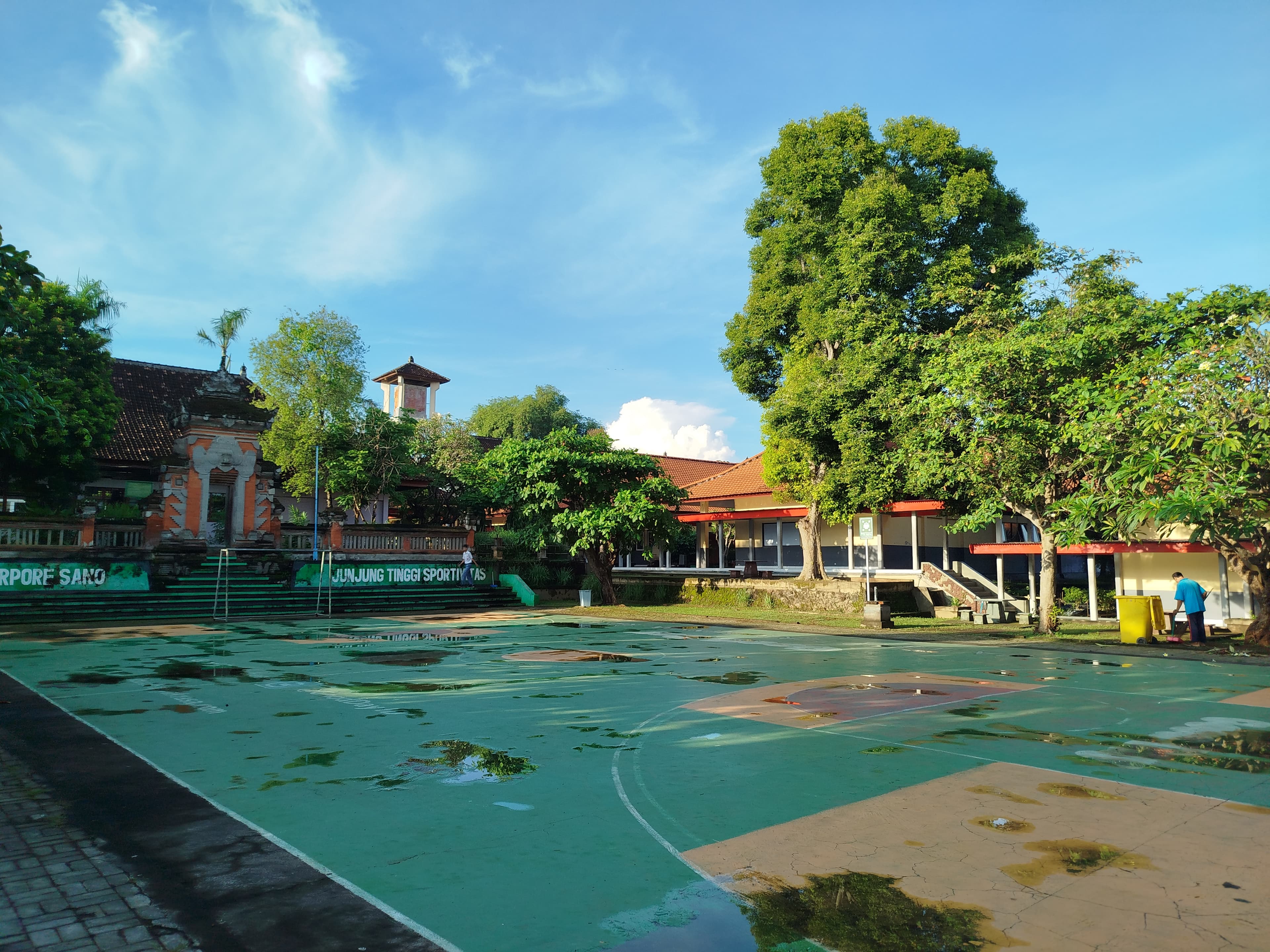Lapangan - Foto 5