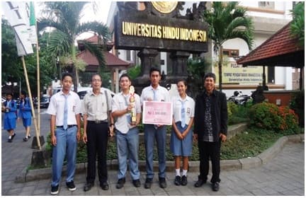 SMKN 3 SINGARAJA JUARA 1 LOMBA KARYA TULIS ILMIAH PERENCANAAN  WILAYAH DAN TATA KOTA