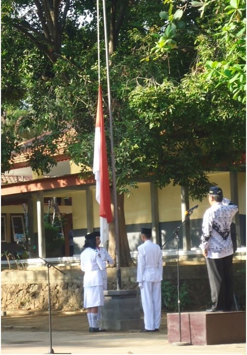 PERINGATAN ULANG TAHUN PGRI KE 70  25 NOPEMBER 2015