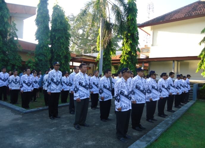 SELAMAT HARI PENDIDIKAN NASIONAL