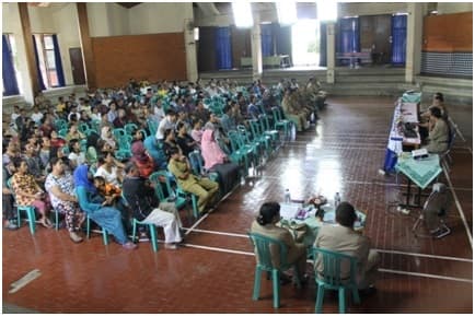 PROGRAM KEMITRAAN SMK DENGAN KELUARGA DAN MASYARAKAT