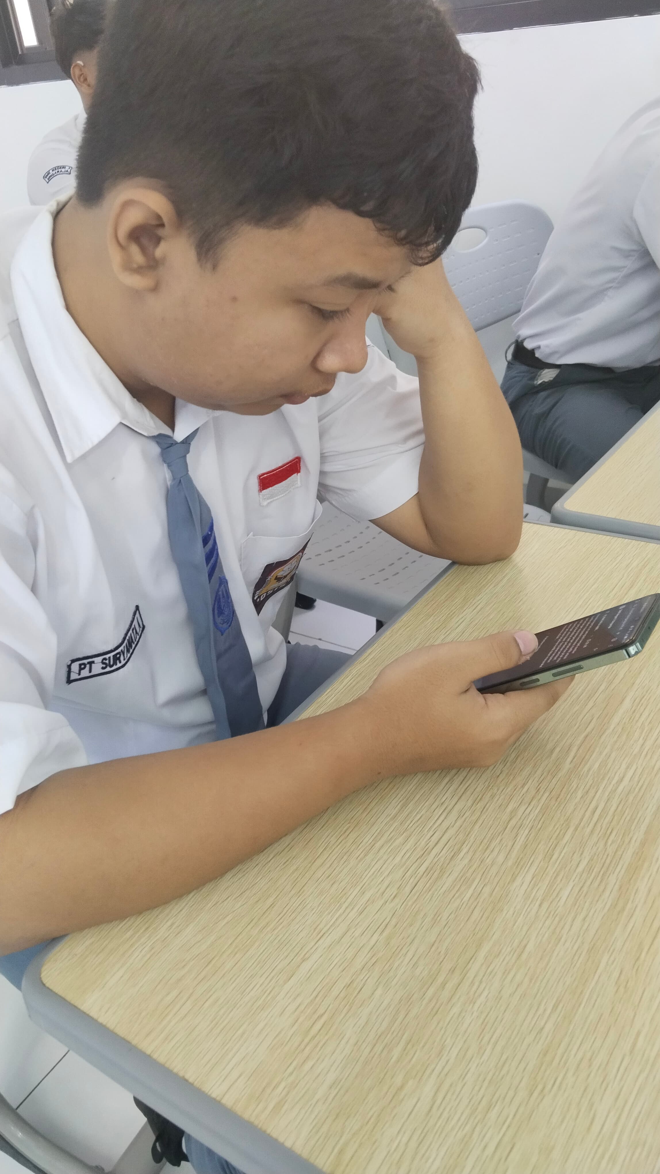 Sumatif Akhir Semester Berbasis Smartphone