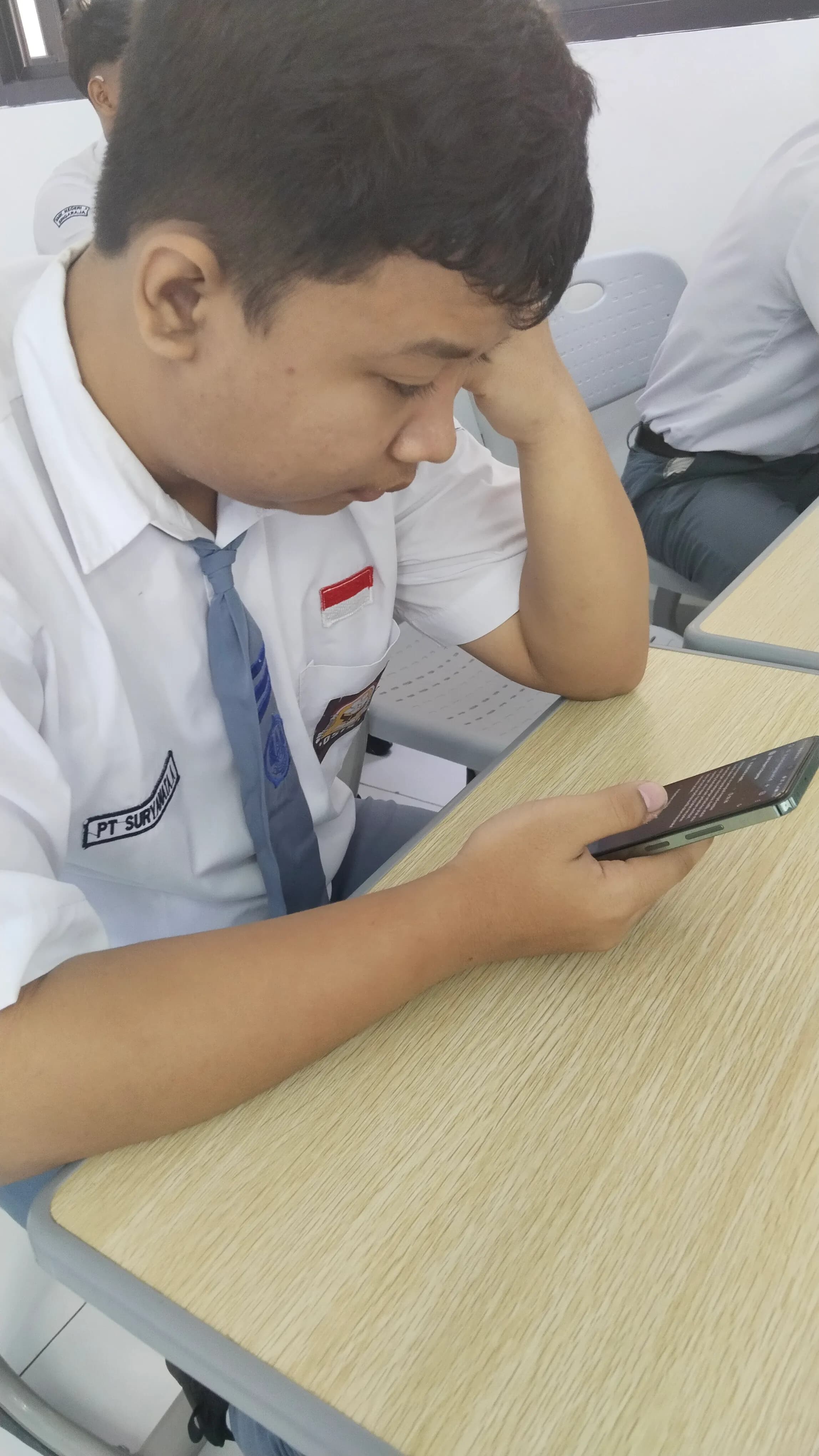 Sumatif Akhir Semester Berbasis Smartphone