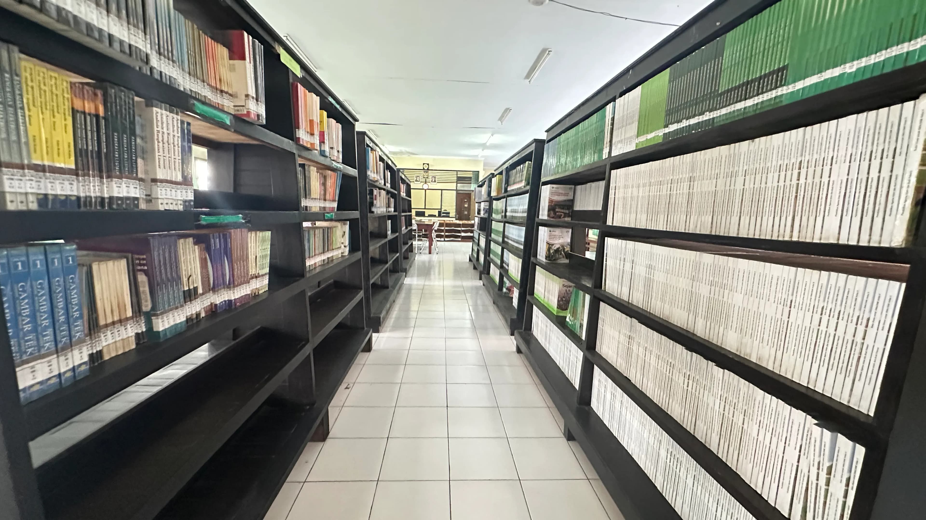 Perpustakaan - Foto 4