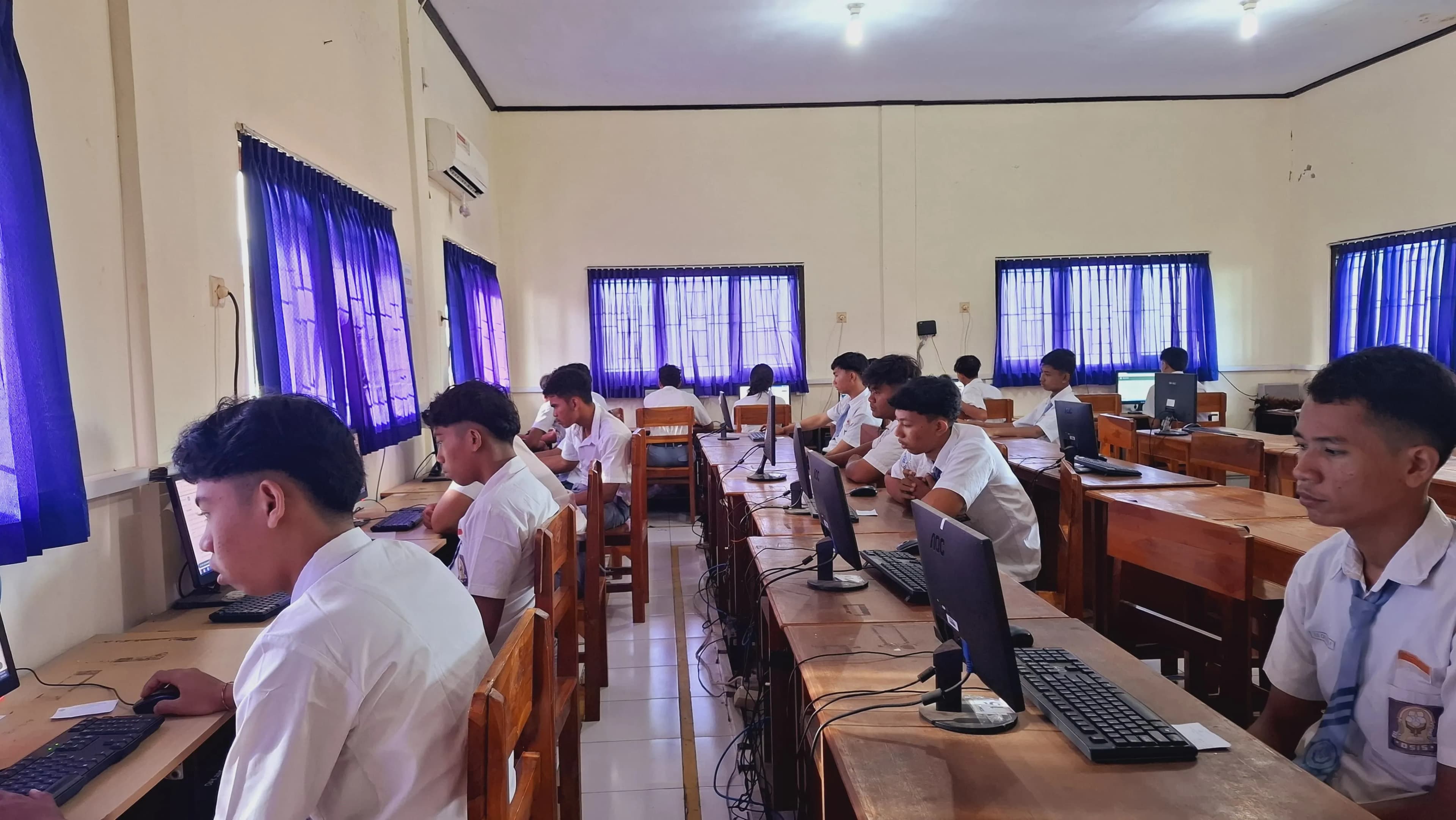 Lab Komputer - Foto 5